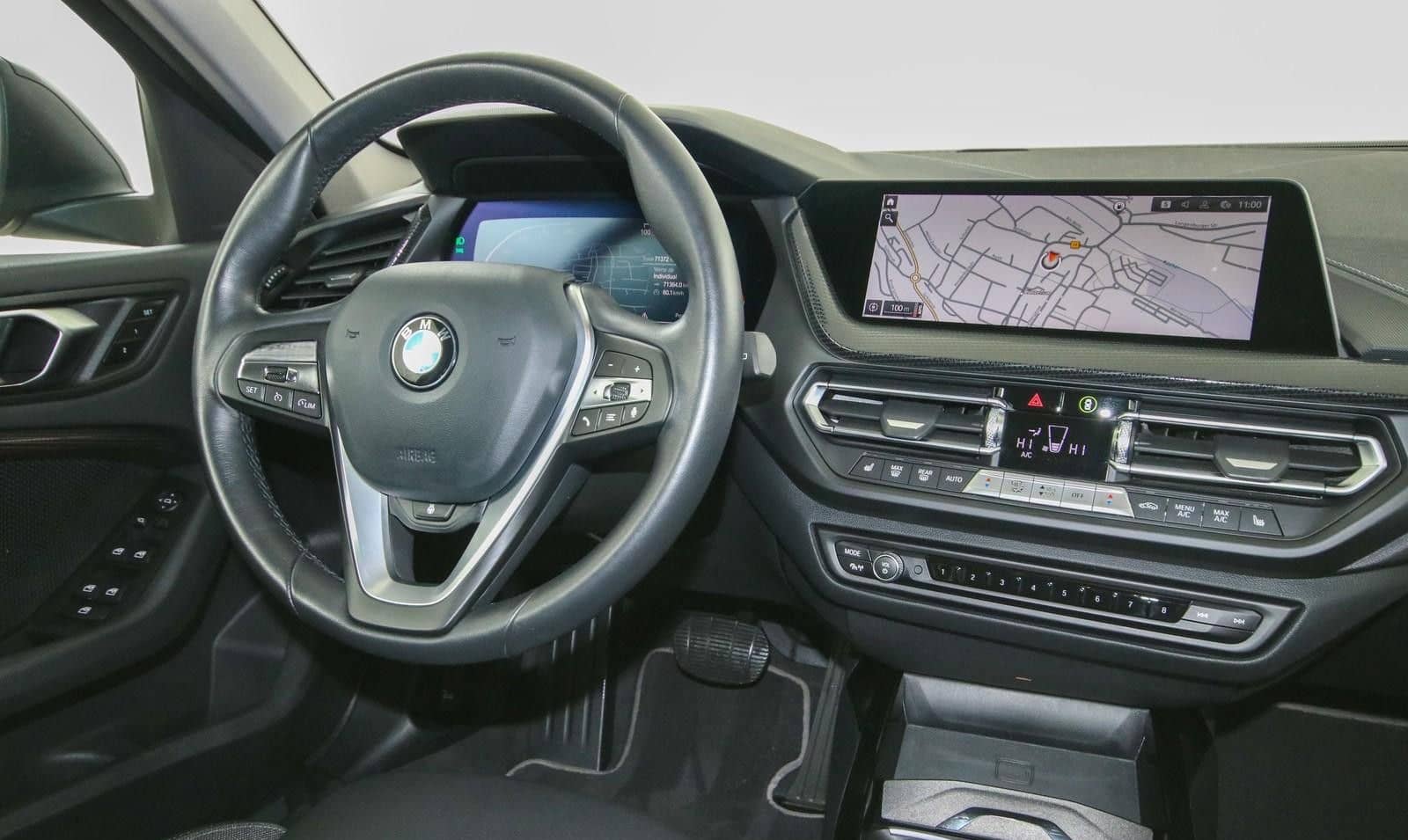 BMW 118 i Sport Line Aut. Virtual cockpit LED PDC foto 9