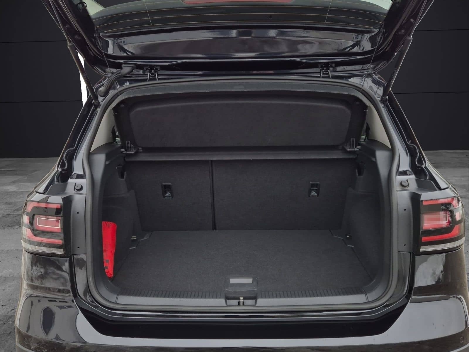 Volkswagen T-Cross Style DSG AHK Kamera ACC LED Navi Climat foto 13