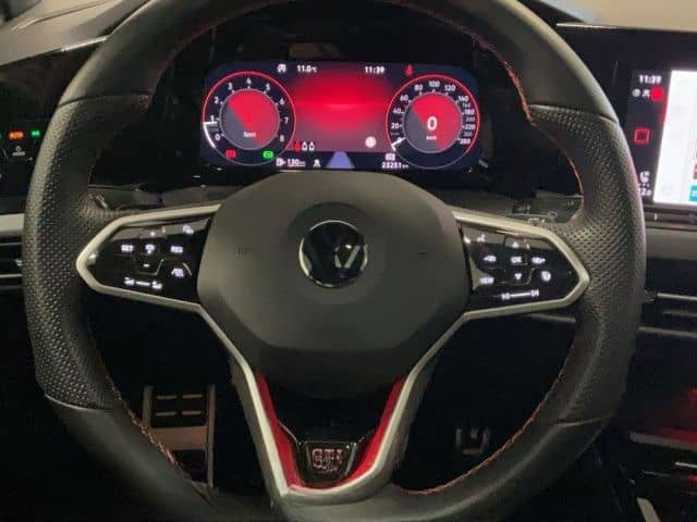 Volkswagen Golf 8 GTI 2.0 TSI DSG Clubsport PANO LEDER MATR foto 11