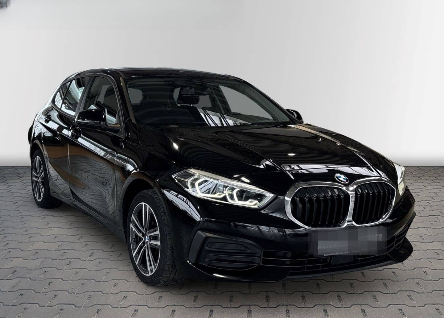 BMW 118 d Aut. M Lederlenkrad+AppleCarPlay+LED+DAB+ foto 9