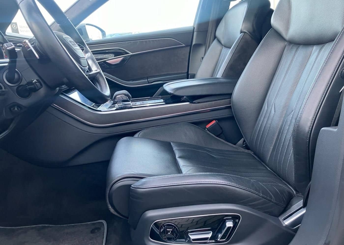 Audi A8 50 TDI quattro PANO+AHK+BANG&OLUFSEN+STNDHEIZ foto 7