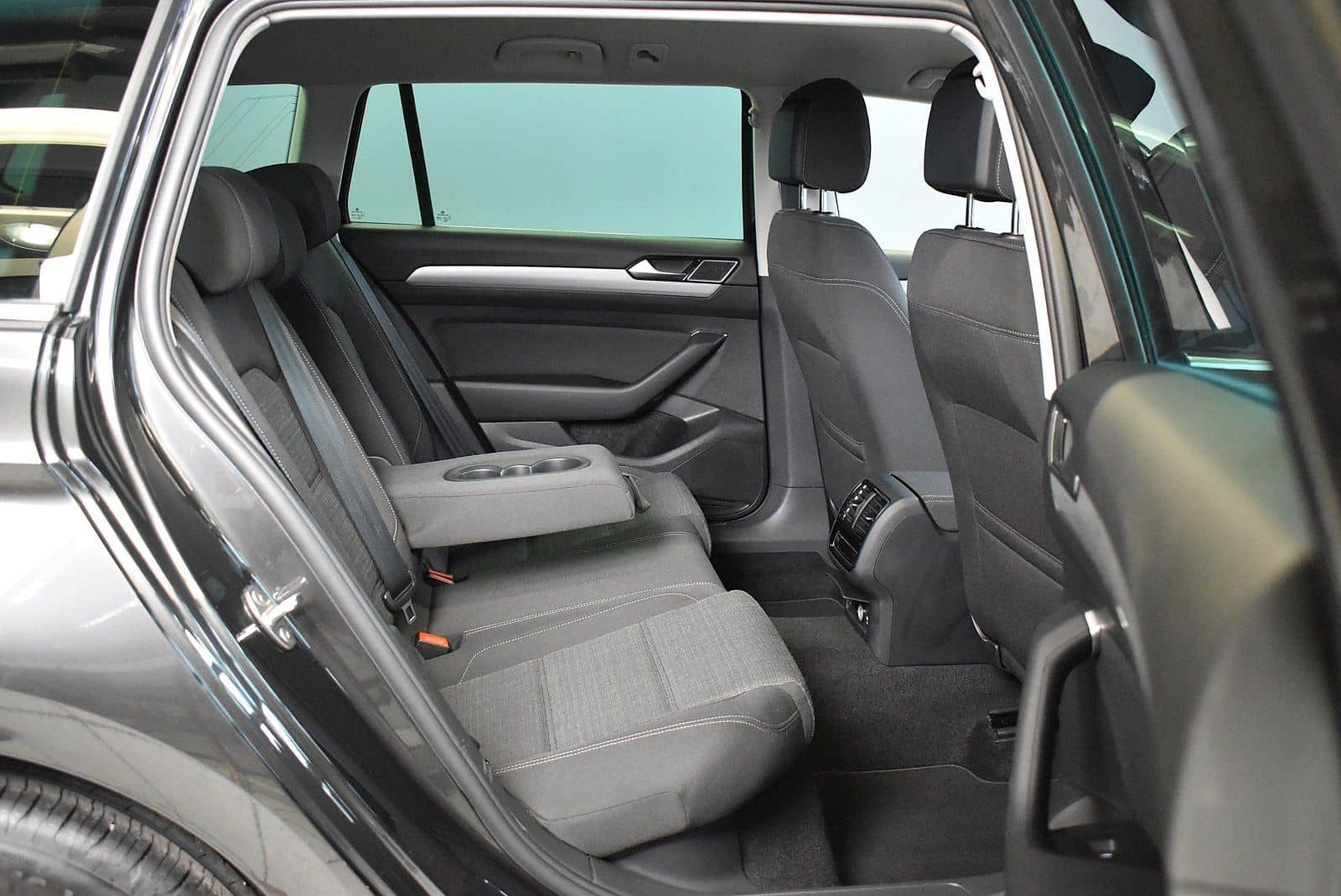 Volkswagen Passat Variant 2.0TDI DSG*Cockpit Digital*LED foto 18