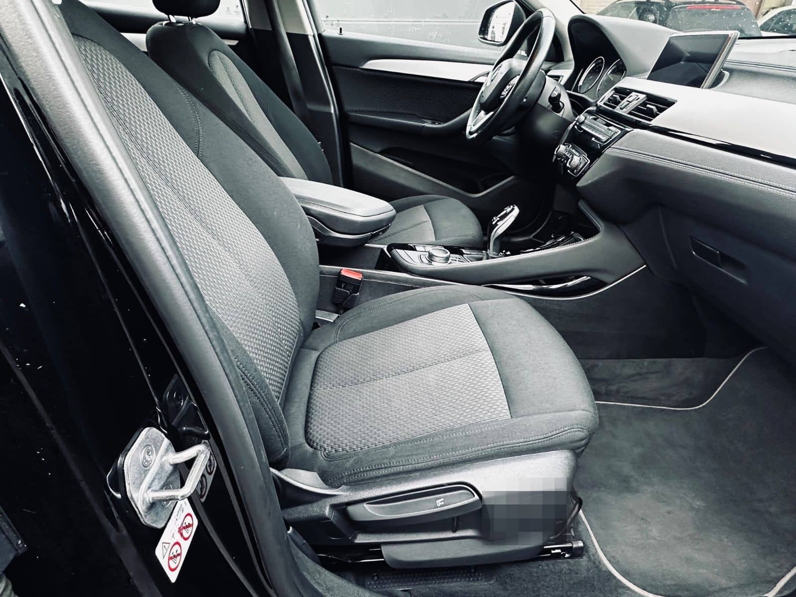 BMW X2 sDrive18i Sport foto 12