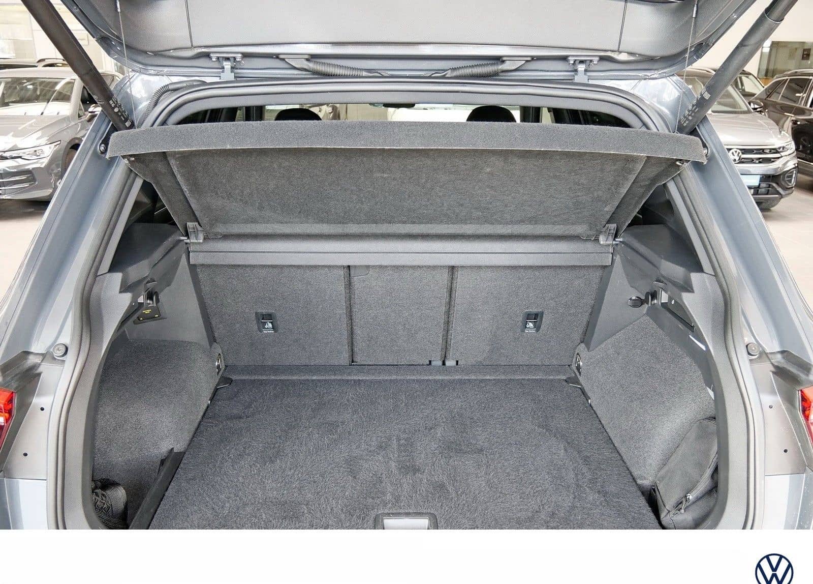 Volkswagen Tiguan 2.0 TSI R 4Motion DSG Harman AHK Navi uvm foto 11