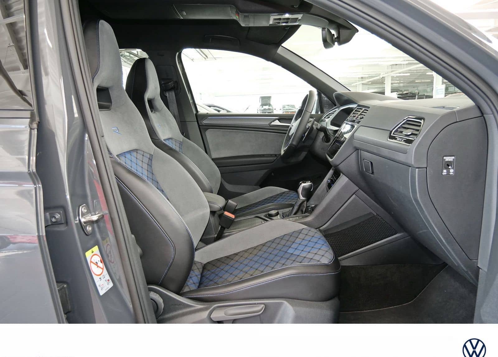 Volkswagen Tiguan 2.0 TSI R 4Motion DSG Harman AHK Navi uvm foto 12