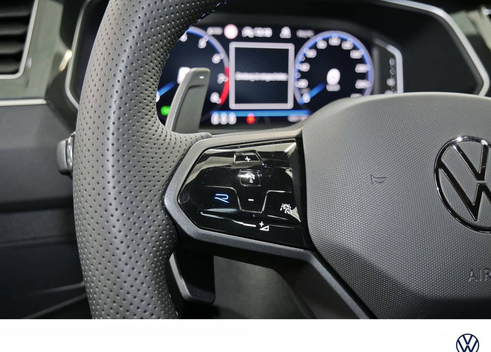 Volkswagen Tiguan 2.0 TSI R 4Motion DSG Harman AHK Navi uvm foto 23