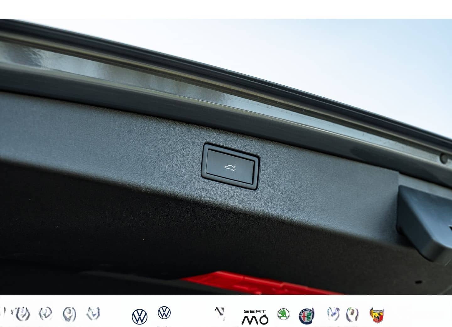 Volkswagen Tiguan Life 1.5 eTSI DSG EL. HECKKL. AREA-VIEW N foto 8