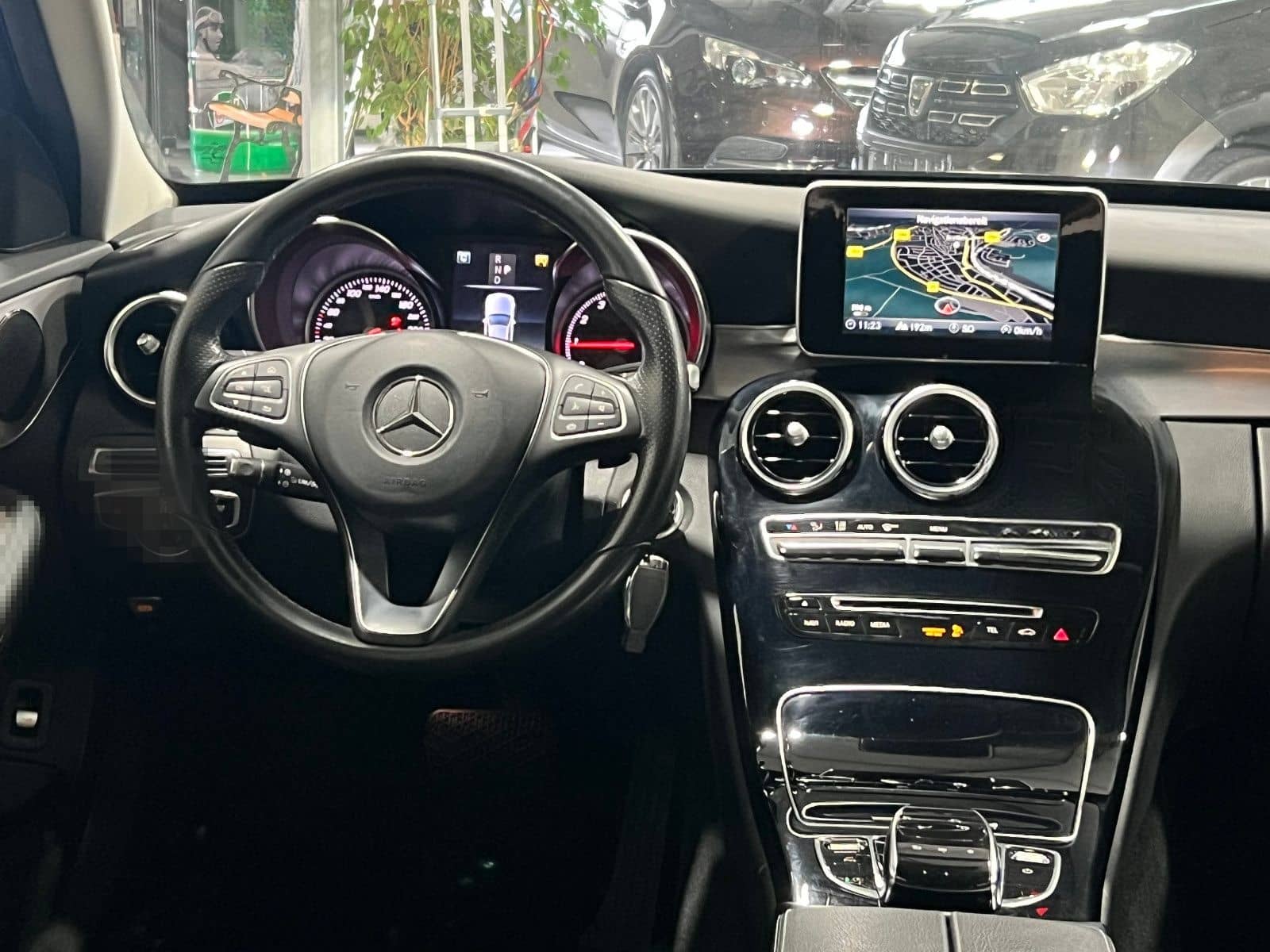 Mercedes-Benz C 180 CGI T Automatik **Navi*LED*SHZ*PDC*Temp** foto 11