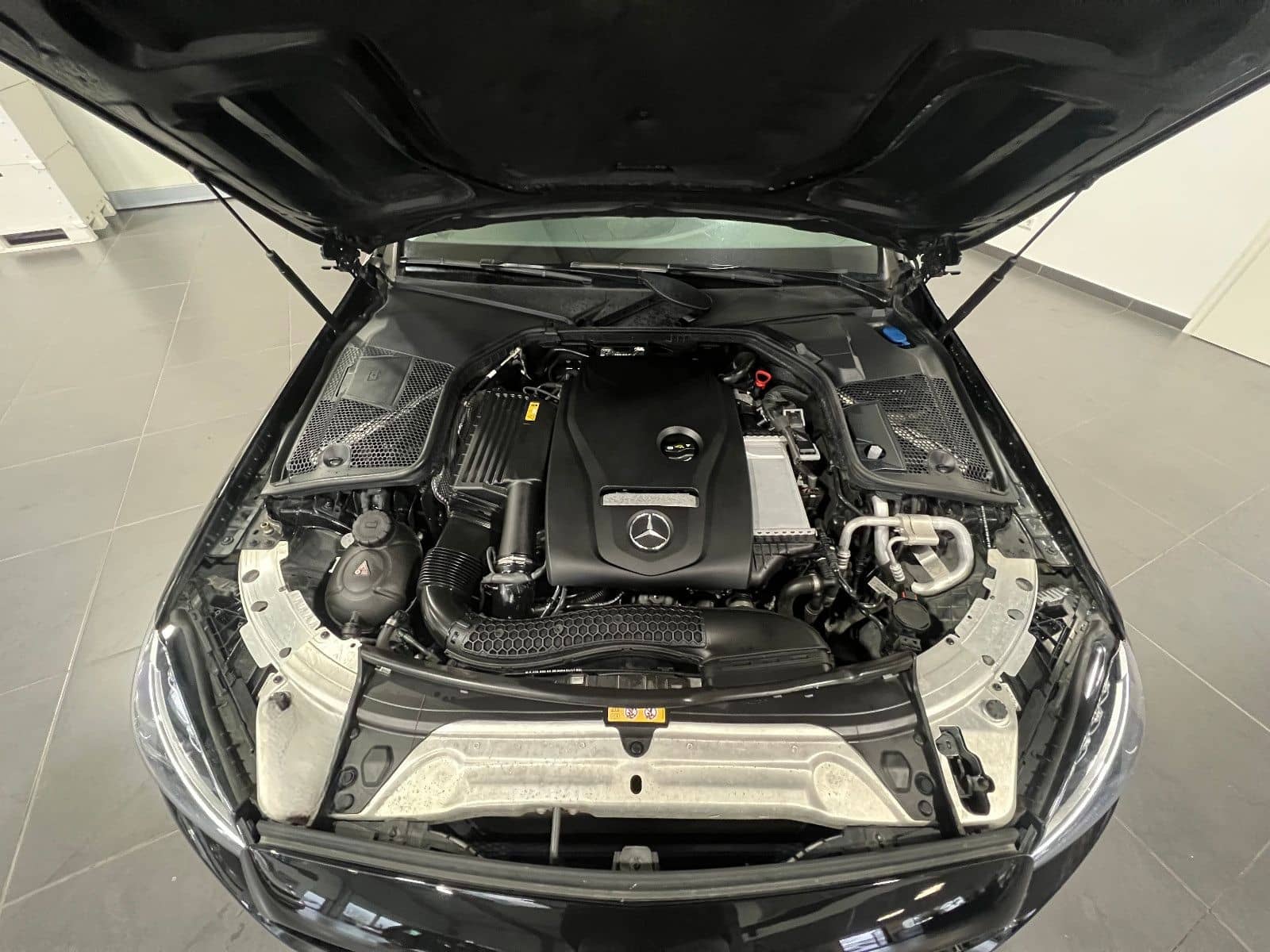 Mercedes-Benz C 180 CGI T Automatik **Navi*LED*SHZ*PDC*Temp** foto 18