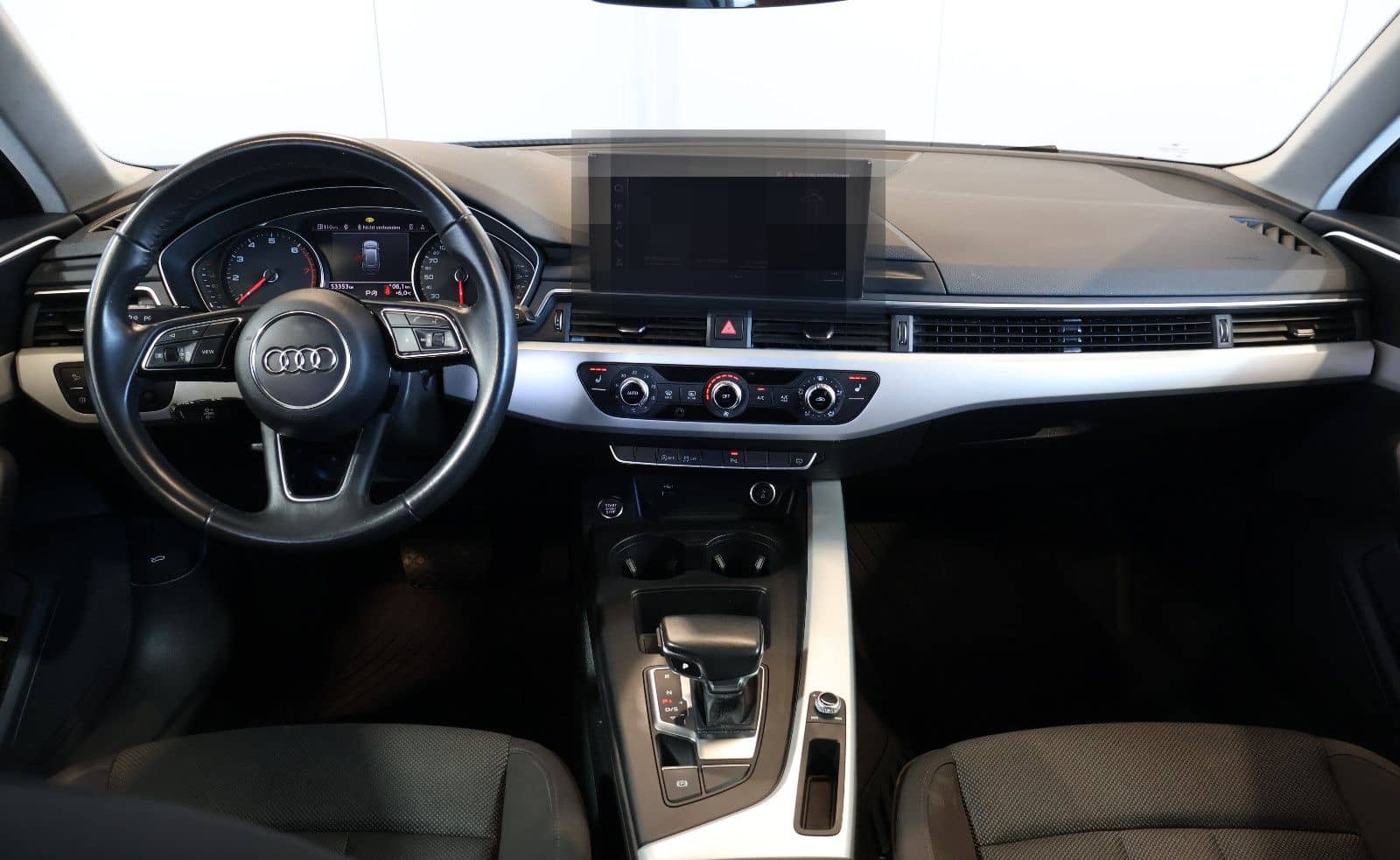 Audi A4 Avant 35 TFSI NAVI+CARPLAY+KEY+LED+17" foto 7