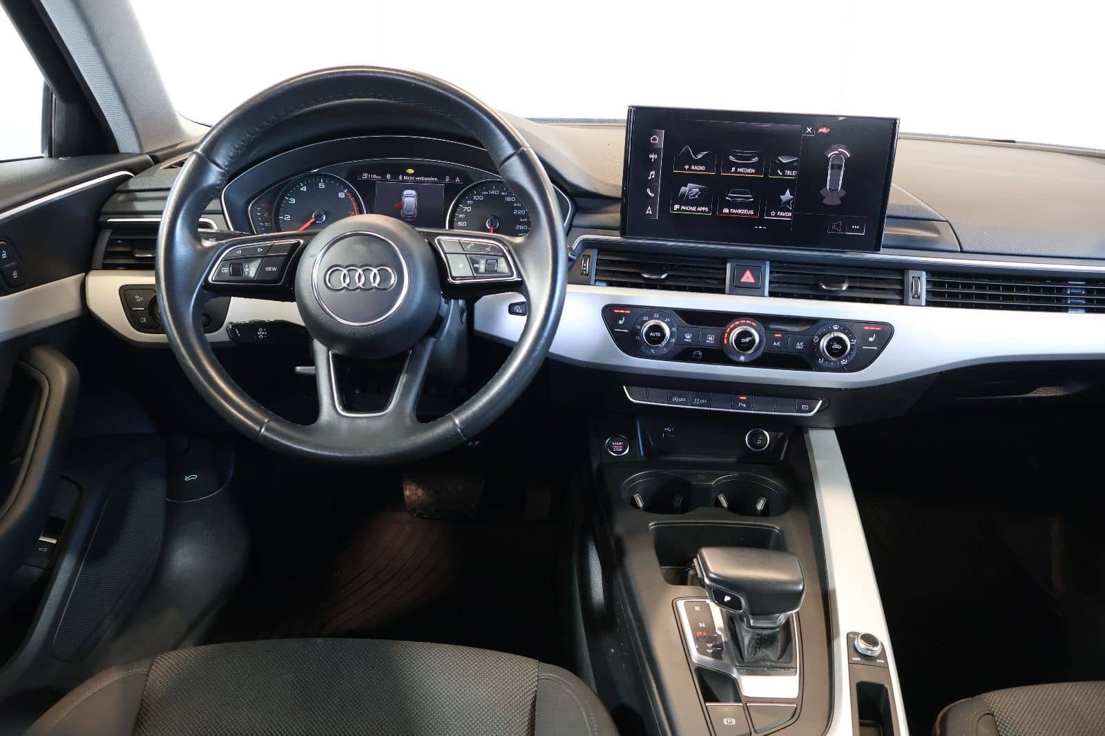 Audi A4 Avant 35 TFSI NAVI+CARPLAY+KEY+LED+17" foto 8