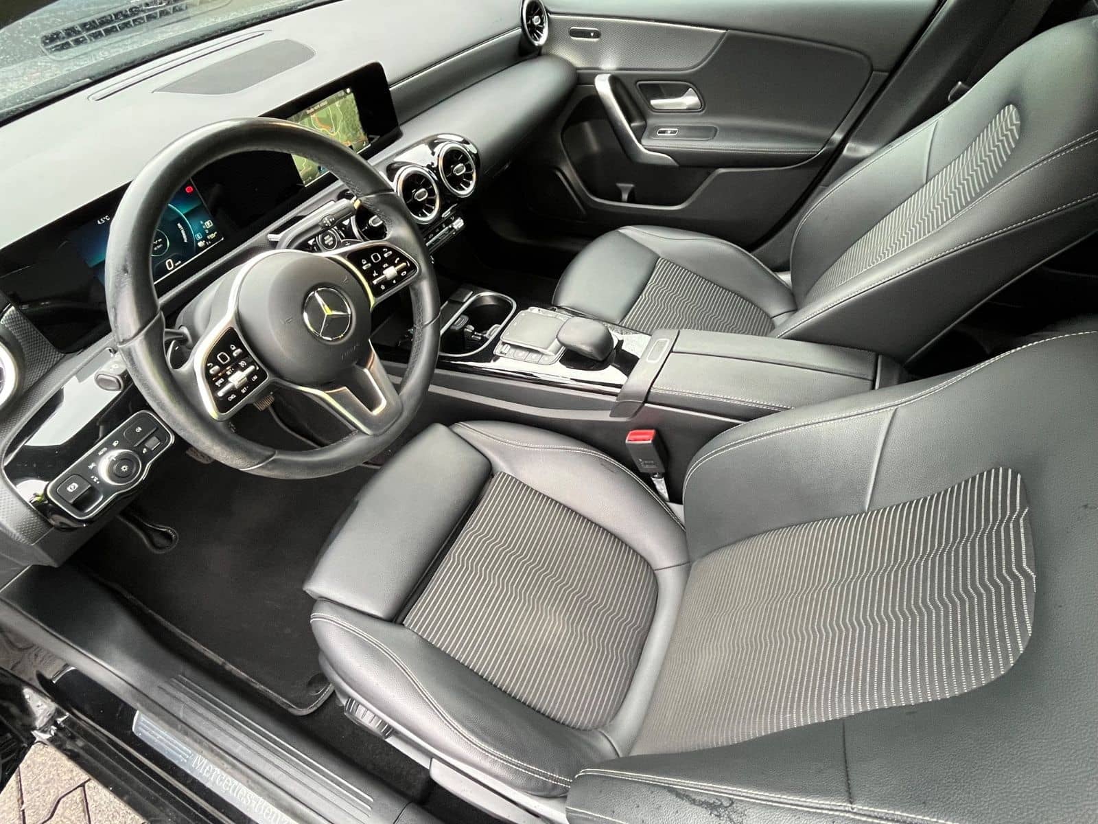 Mercedes-Benz A 250e Progressive LED Night foto 6