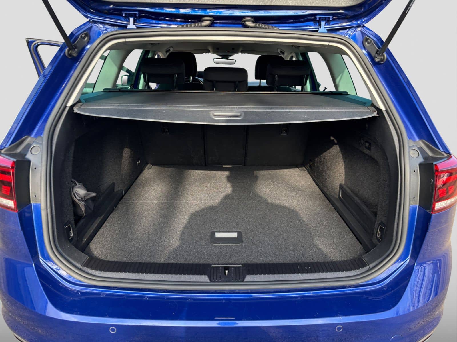 Volkswagen Passat Variant 2.0TDI DSG Business R-Line ex AHK foto 12