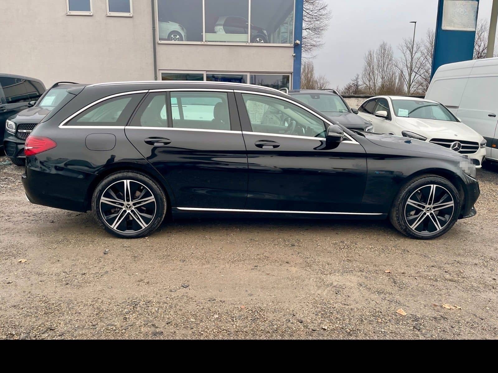 Mercedes-Benz C 300DE T 9G-TRONIC*LED*AHK*RFK*AVANTGARDE*TEMPO foto 7