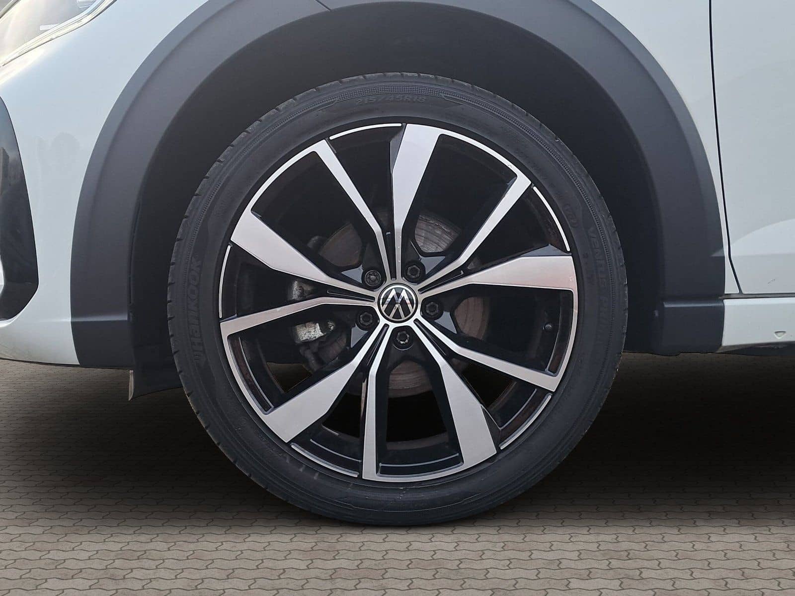 Volkswagen Taigo 1.0 TSI DSG R-Line OPF Fahrschulauto foto 3