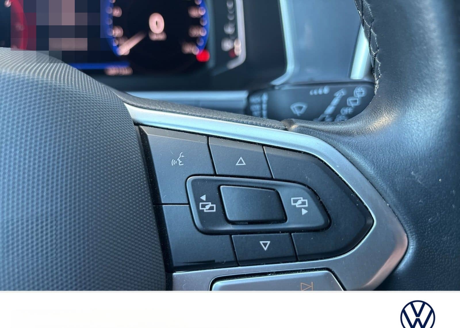 Volkswagen T-Roc 1.0 STYLE ACC NAVI LM17 LED+ CARPLAY foto 15