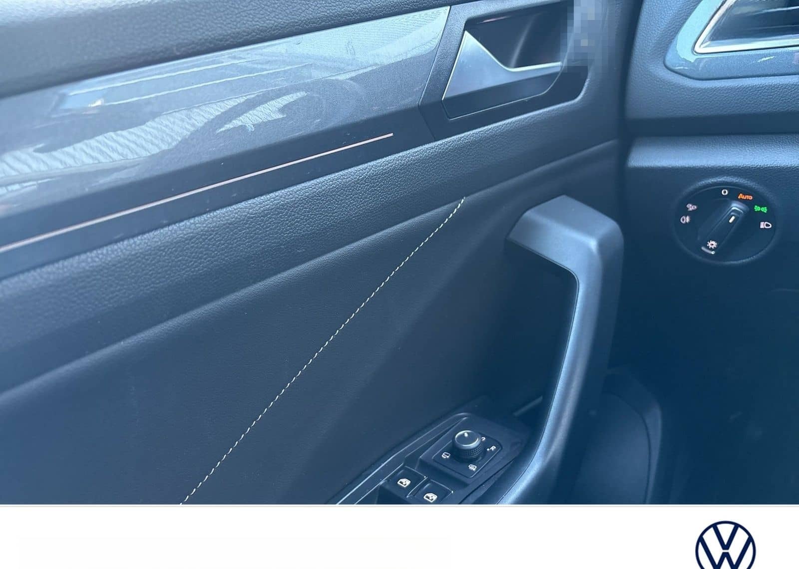 Volkswagen T-Roc 1.0 STYLE ACC NAVI LM17 LED+ CARPLAY foto 16