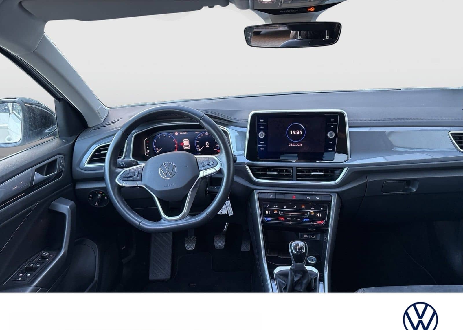 Volkswagen T-Roc 1.0 STYLE ACC NAVI LM17 LED+ CARPLAY foto 6