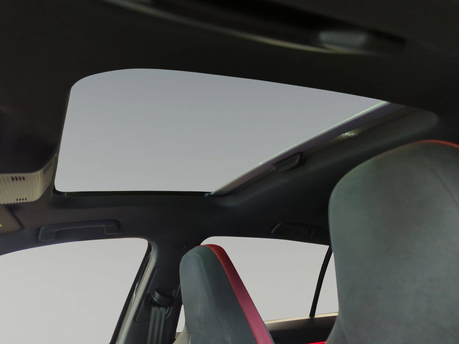 Volkswagen Golf VIII GTI 2.0 TSI DSG Clubsport 45 Vmax270 foto 14