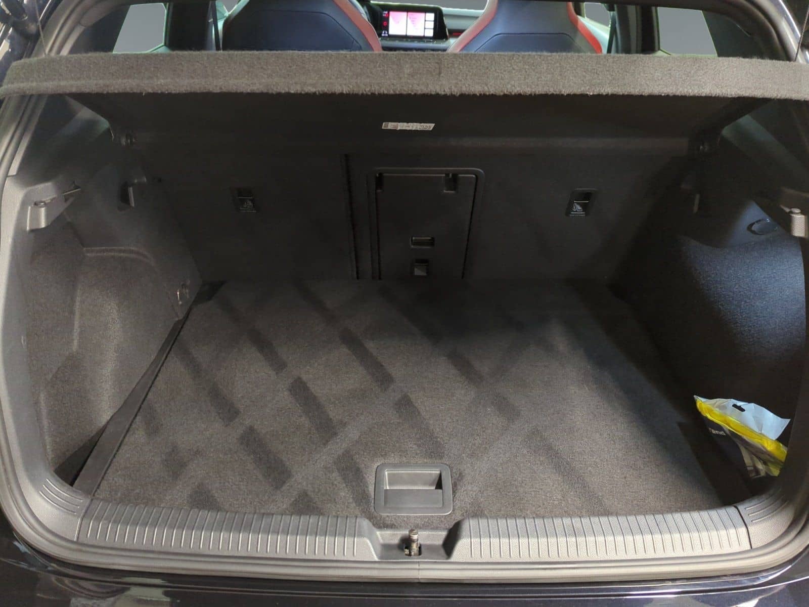 Volkswagen Golf VIII GTI 2.0 TSI DSG Clubsport 45 Vmax270 foto 23