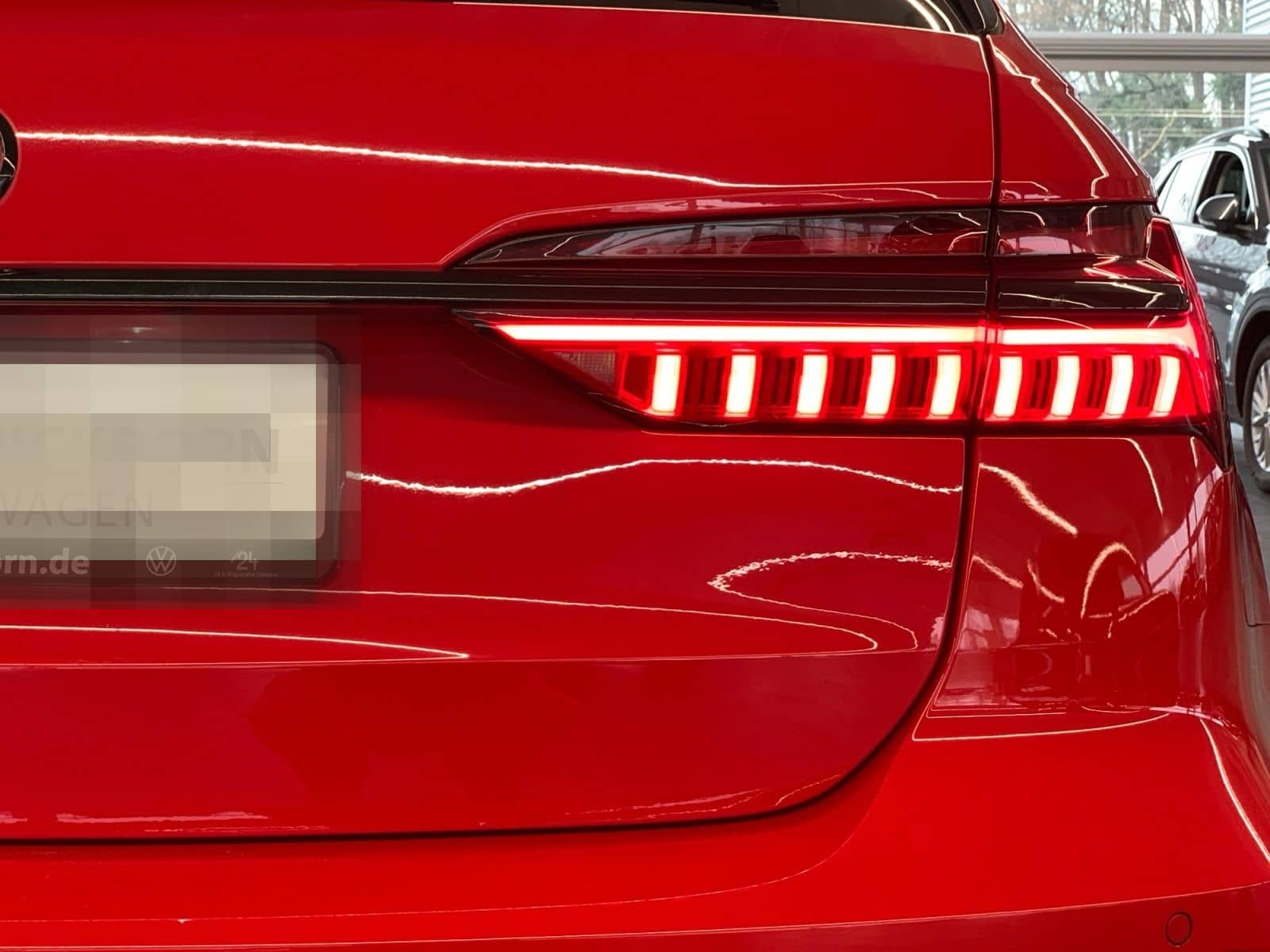 Audi RS6 Avant tiptronic DYNAMIC HDMATRIX VALCONA B&O foto 25