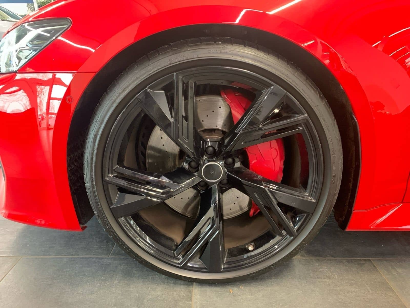 Audi RS6 Avant tiptronic DYNAMIC HDMATRIX VALCONA B&O foto 8