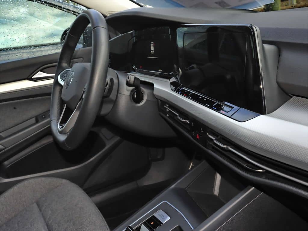 Volkswagen Golf VIII Variant 1.0 eTSI Move Navi SHZ APP-C. foto 10