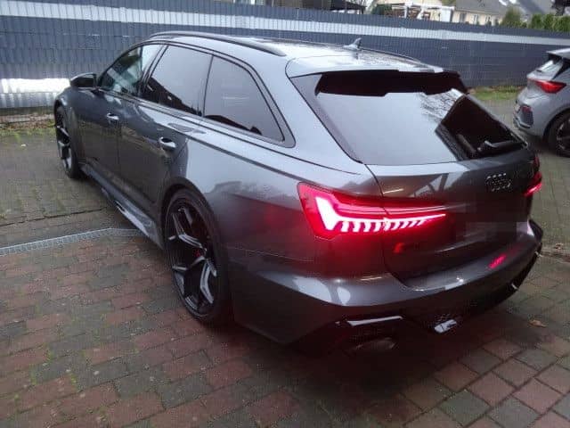 Audi RS6 Performance 4.0 TFSI tiptr. quattro foto 9