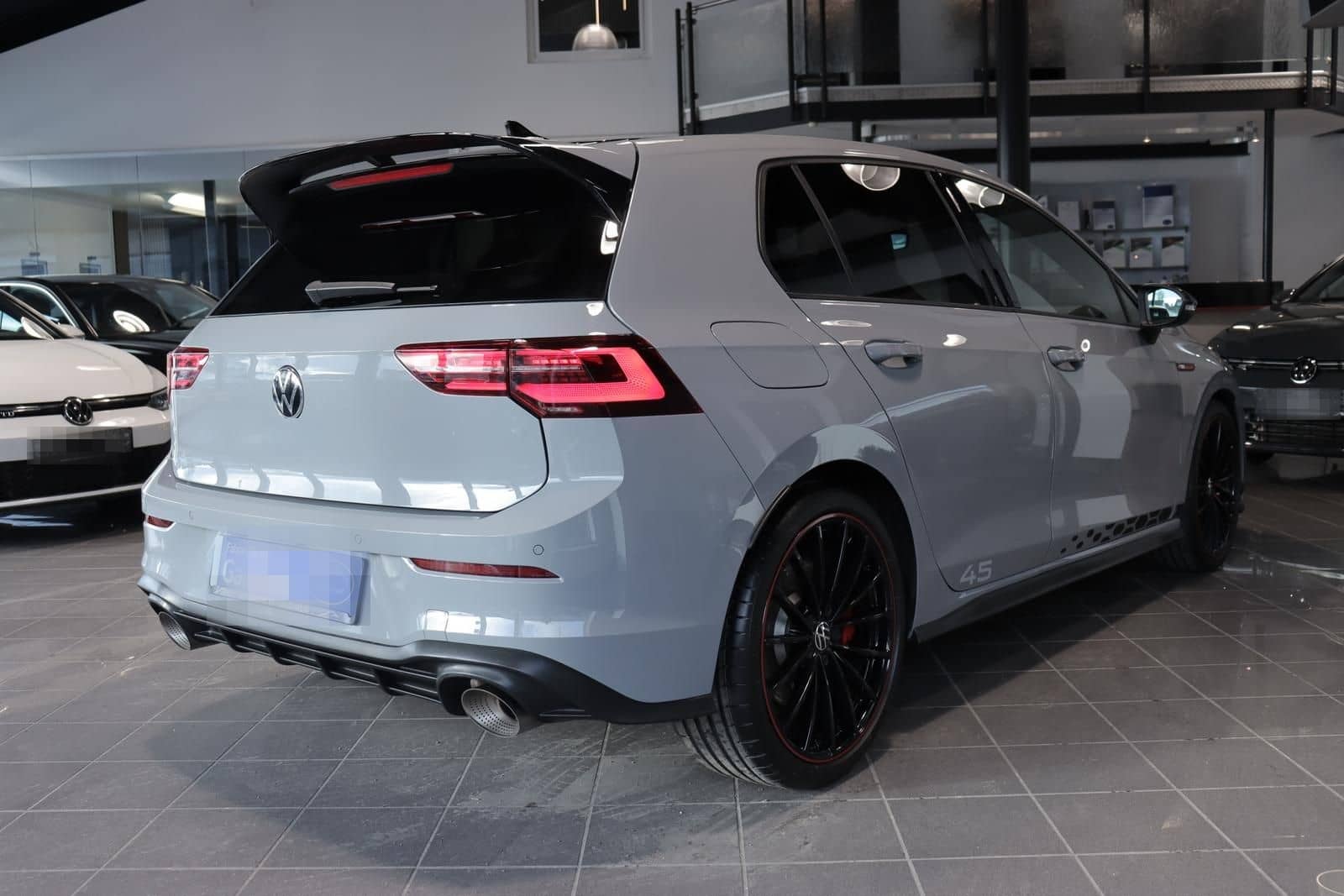 Volkswagen Golf 2.0 TSI GTI Clubsport EDITION 45*Akrapovic* foto 3