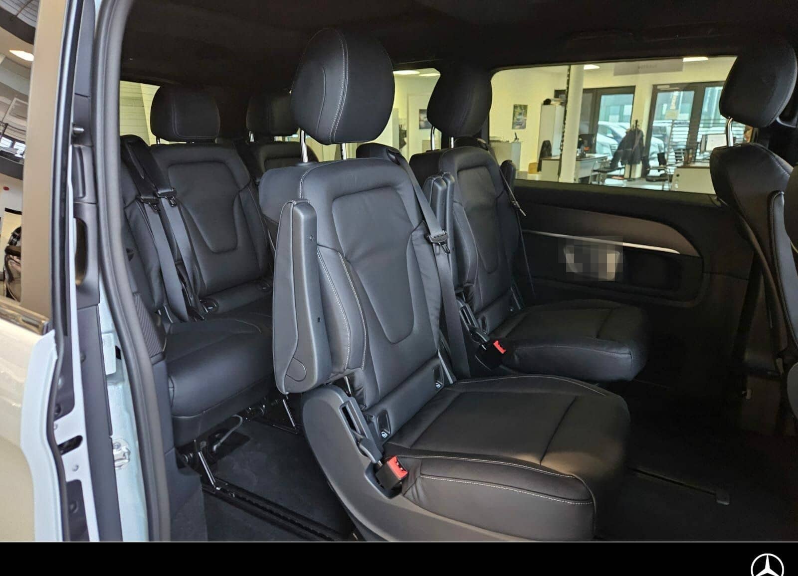 Mercedes-Benz V 250 d 4MATIC AVANTGARDE Lang Allrad/AMG Line foto 8