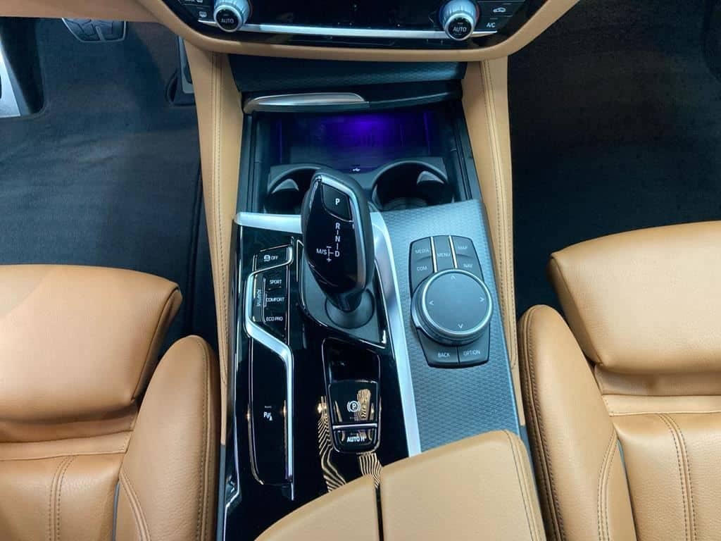 BMW 520d Touring M Sport Adapt LED+ACC+Business+HiFi foto 12