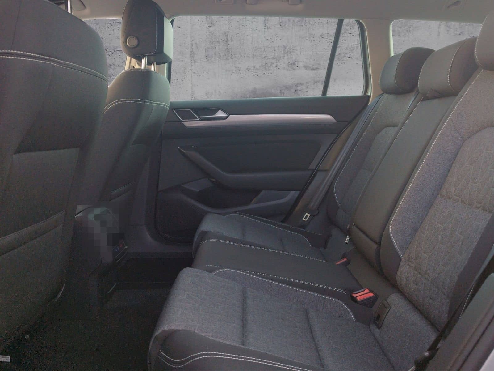 Volkswagen Passat Variant 2.0 TDI DSG AHK/LED/TRAVEL/RFK foto 11