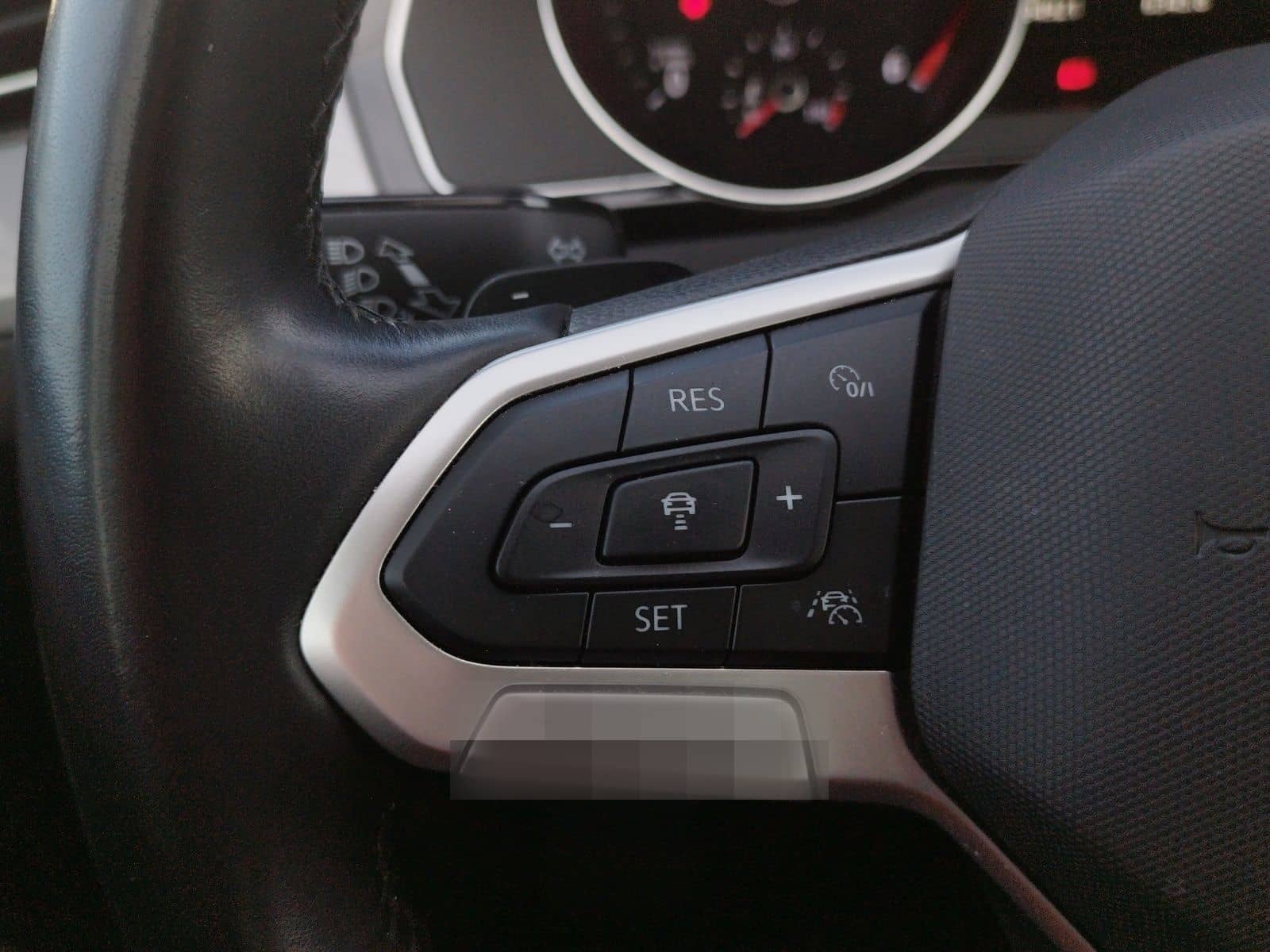 Volkswagen Passat Variant 2.0 TDI DSG AHK/LED/TRAVEL/RFK foto 18