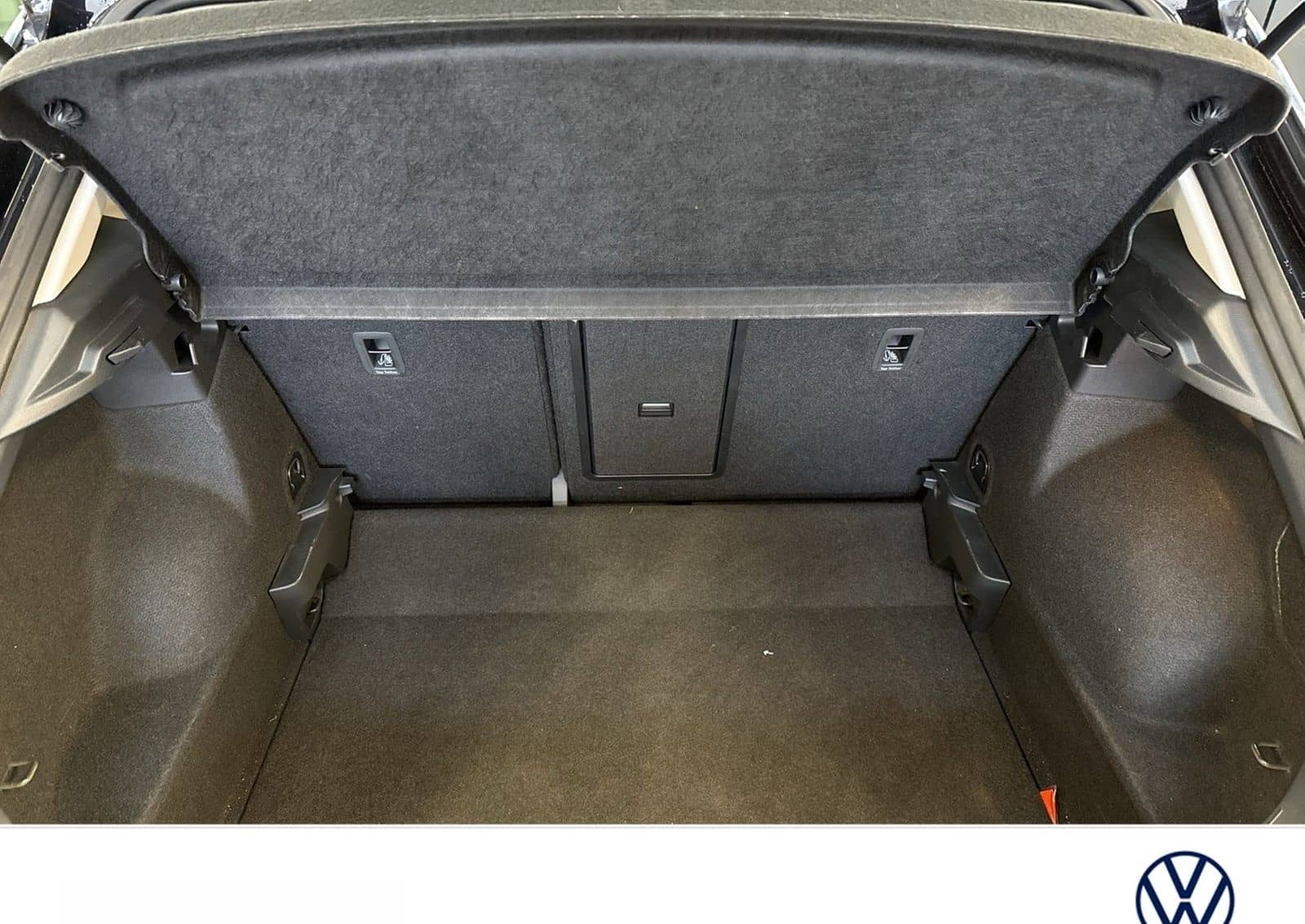 Volkswagen T-Roc 1.0 STYLE ACC NAVI LM17 CARPLAY SITZHEIZ. foto 9