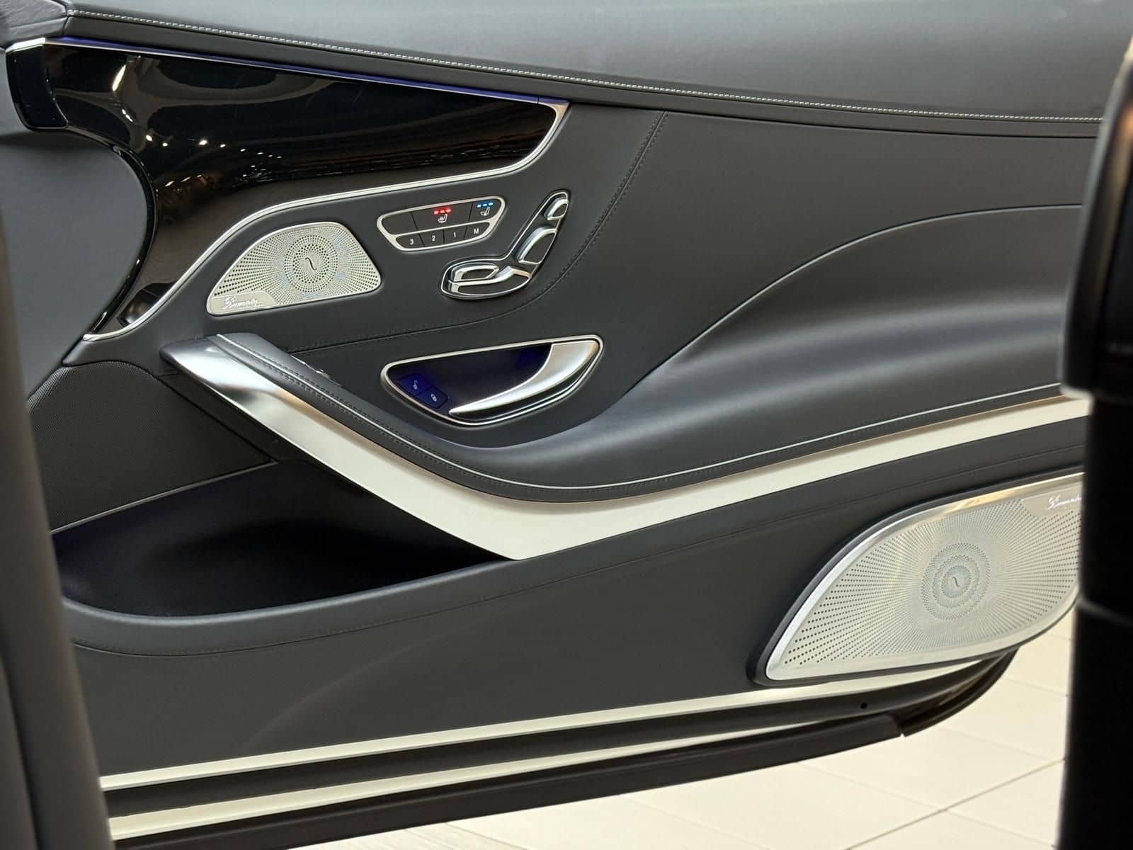 Mercedes-Benz S 63 AMG 4M Magic Sky*Nachtsicht*Swarovski*NP220 foto 23