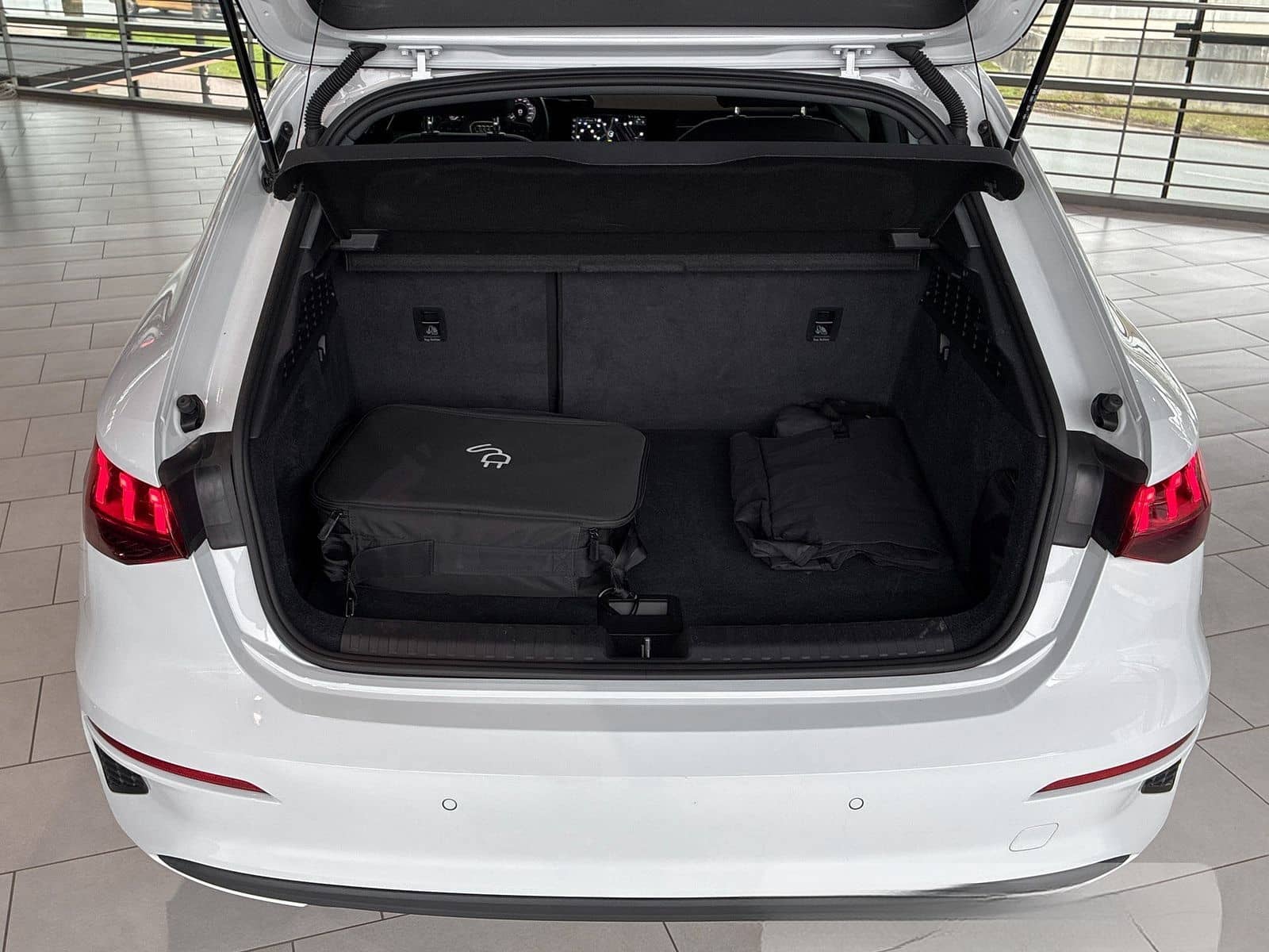 Audi A3 40 1.4 TFSI e-tron Sportback AT LED NAVI ACC foto 12