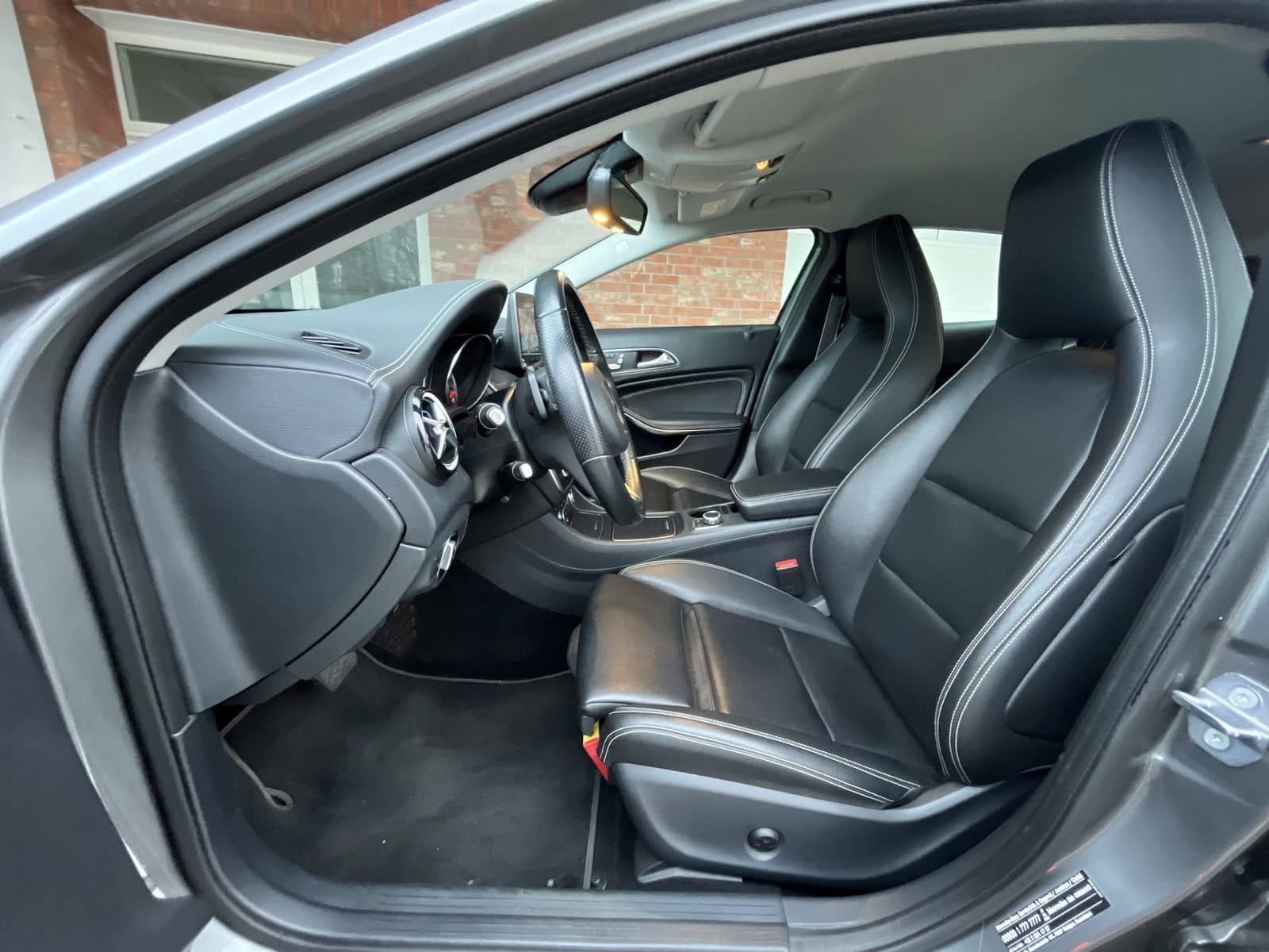 Mercedes-Benz GLA 200 AMG-Felg. Memory Kamera Sportsitze foto 8