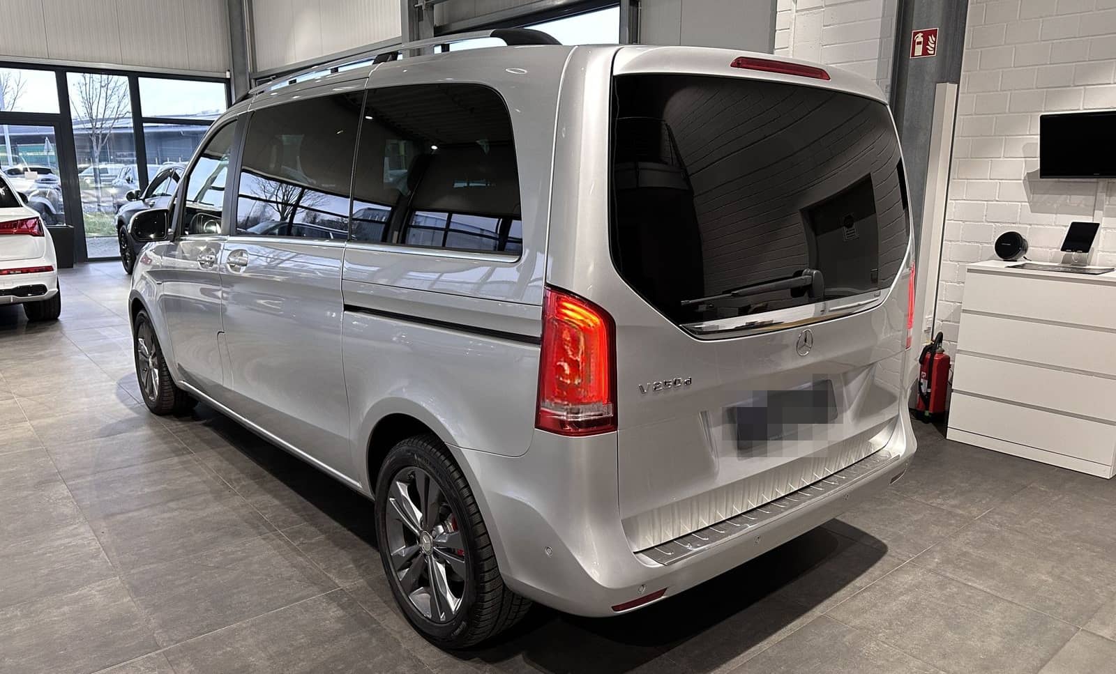 Mercedes-Benz V 250 EDITION kompakt *LEDER, 360GR. CAM, LED* foto 11