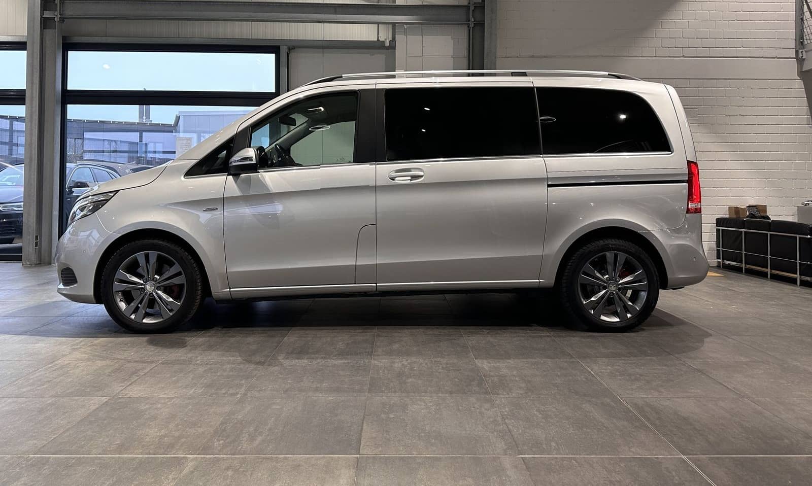 Mercedes-Benz V 250 EDITION kompakt *LEDER, 360GR. CAM, LED* foto 9