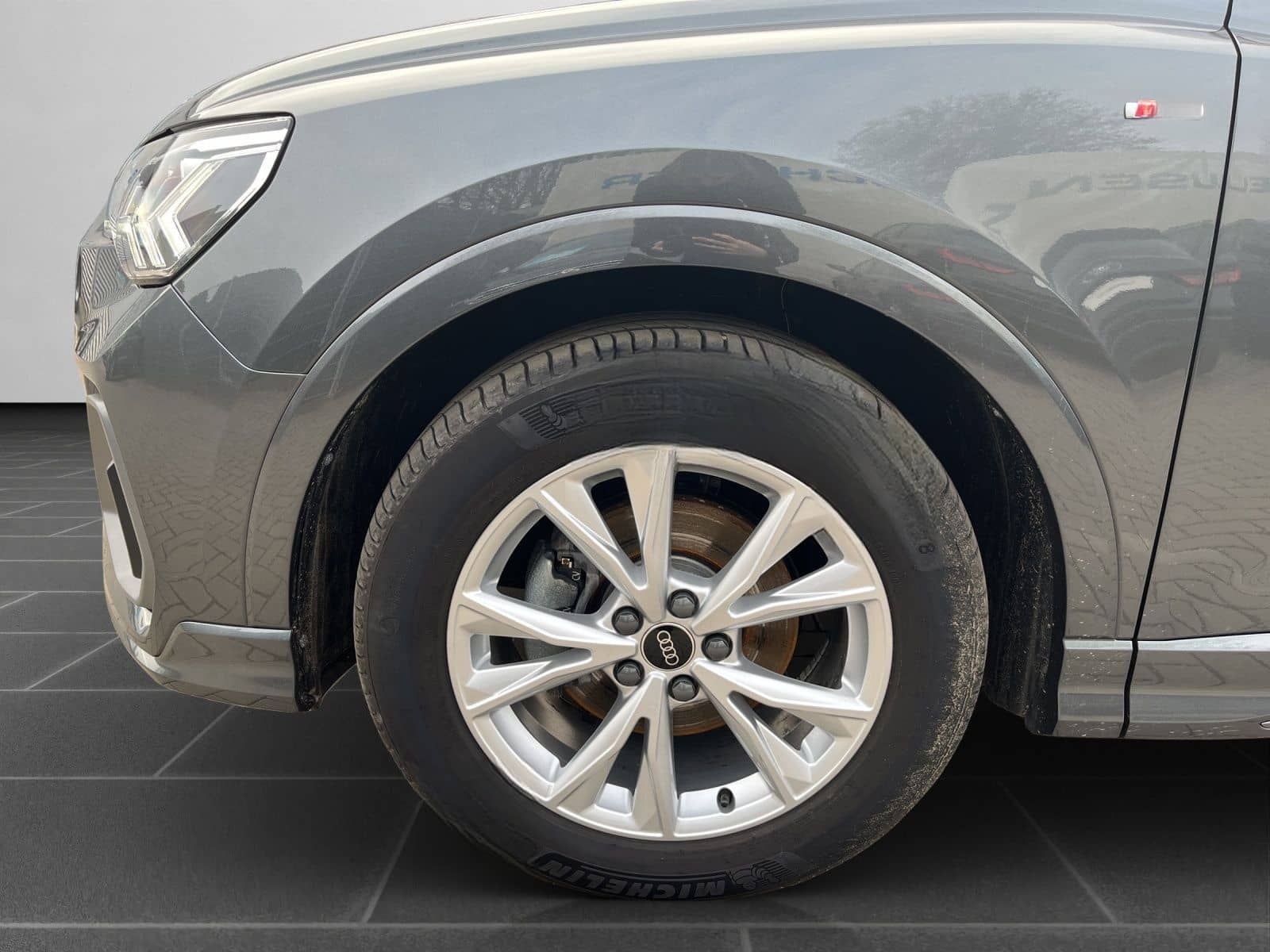 Audi Q3 35 TFSI S tronic S line NAVI SHZ RFK LED foto 8