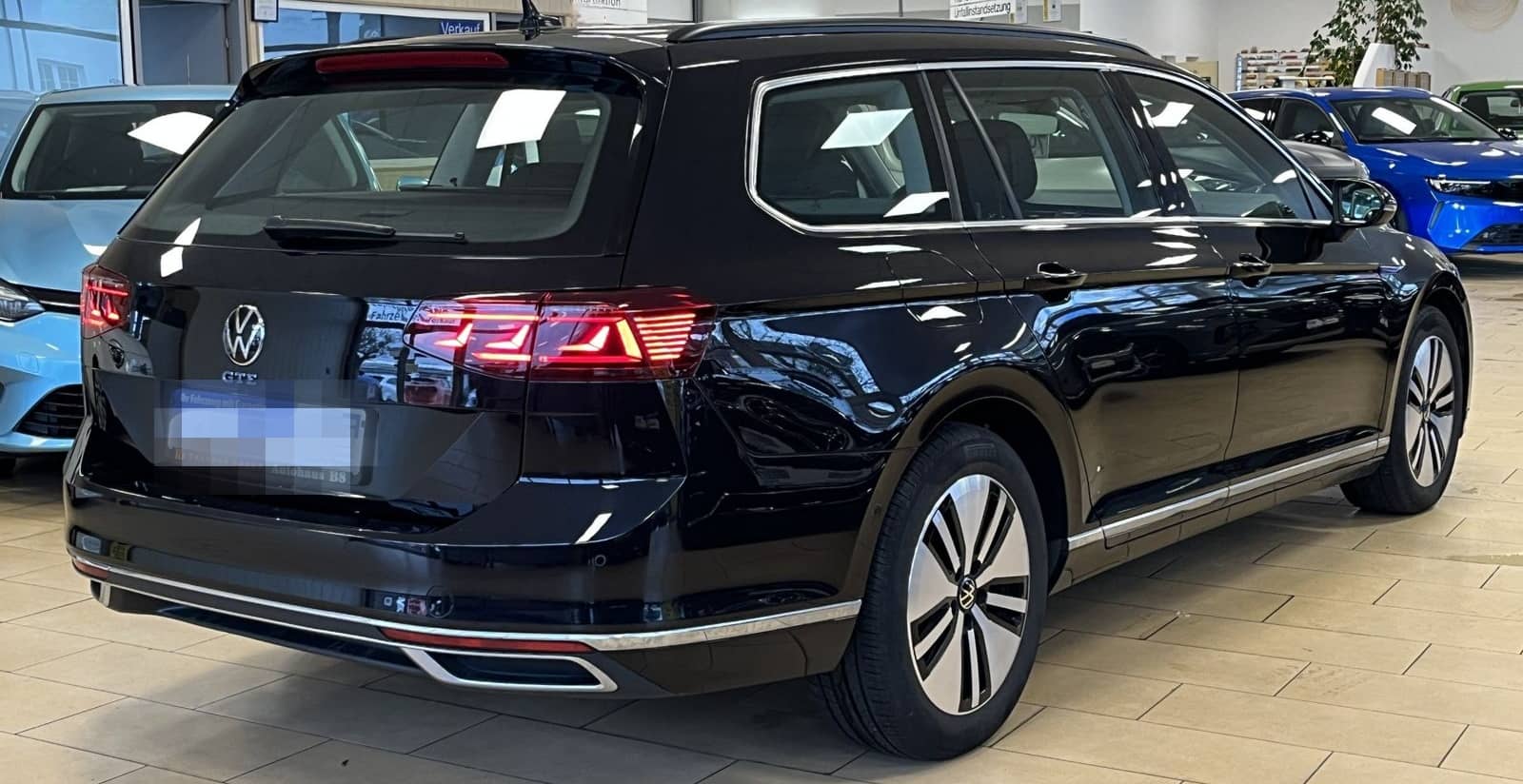 Volkswagen Passat GTE*ACC*AHK*Totwinkel*R.cam*SHZ*Tempomat foto 4