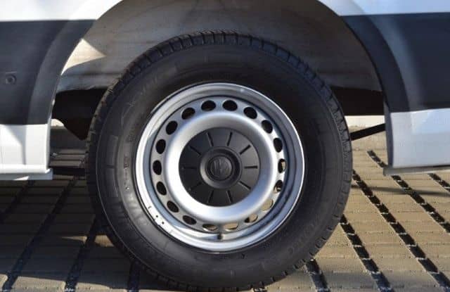 Volkswagen Crafter 35 TDI MR HD 9-SITZER/ROLLSTUHL/SCHNIERL foto 6