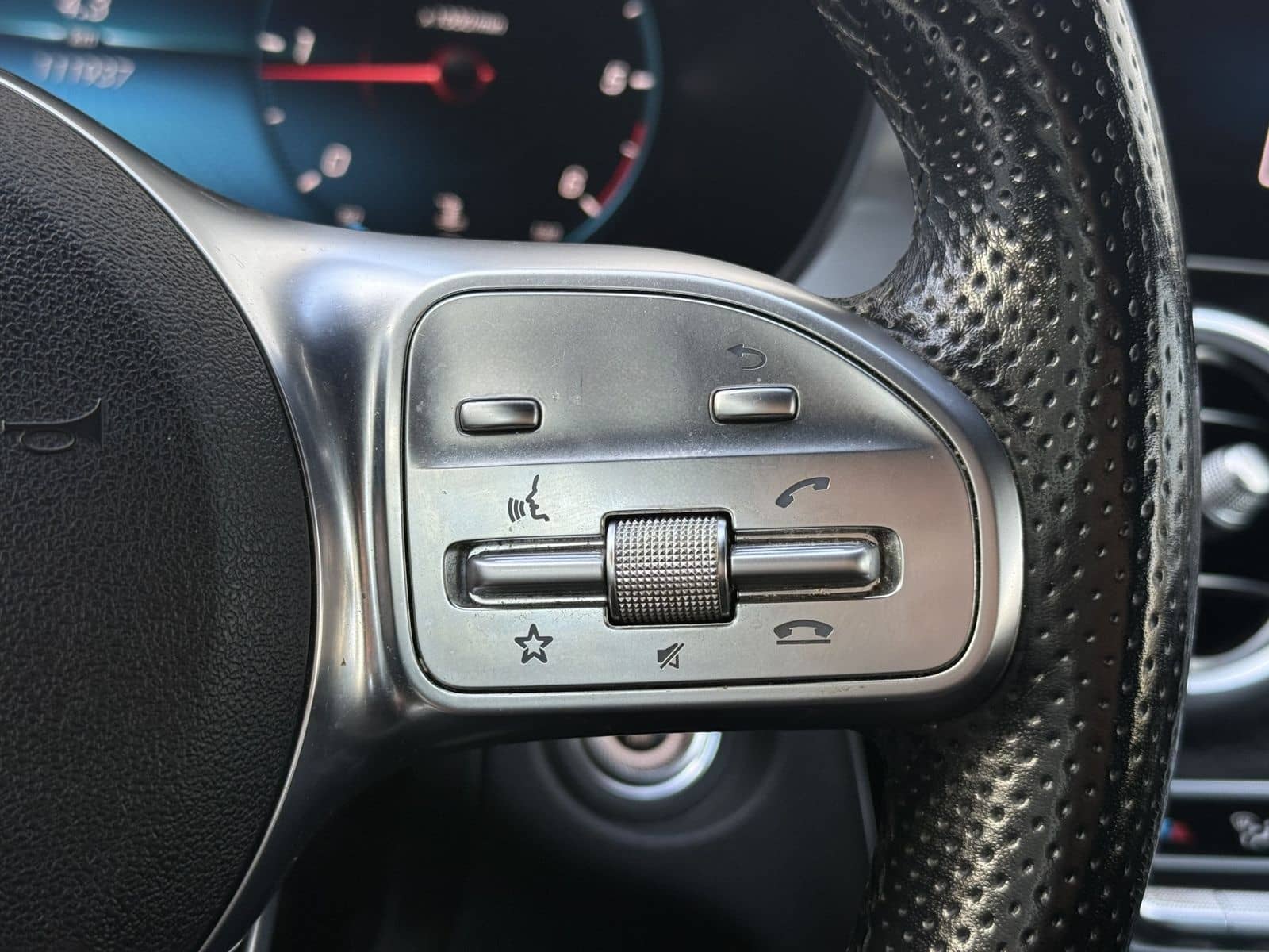 Mercedes-Benz C 200 d Coupe AMG Line | DigitalTacho | LED foto 14