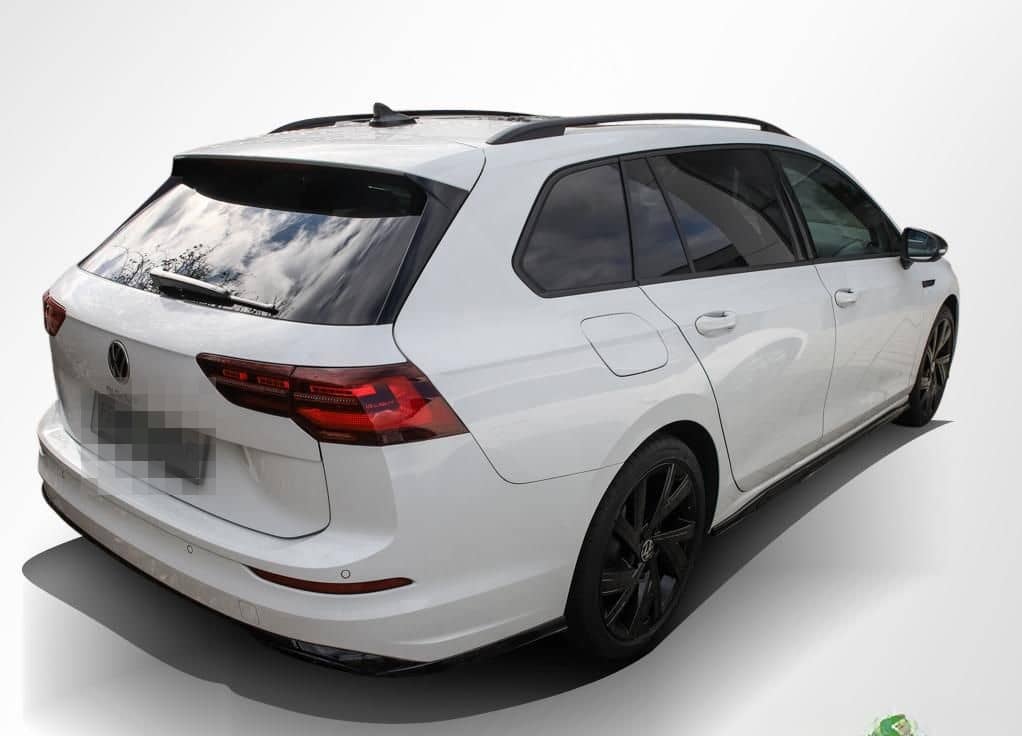 Volkswagen Golf 8 Var. 2.0 TDI R-Line Black Matrix Nav Pano foto 2