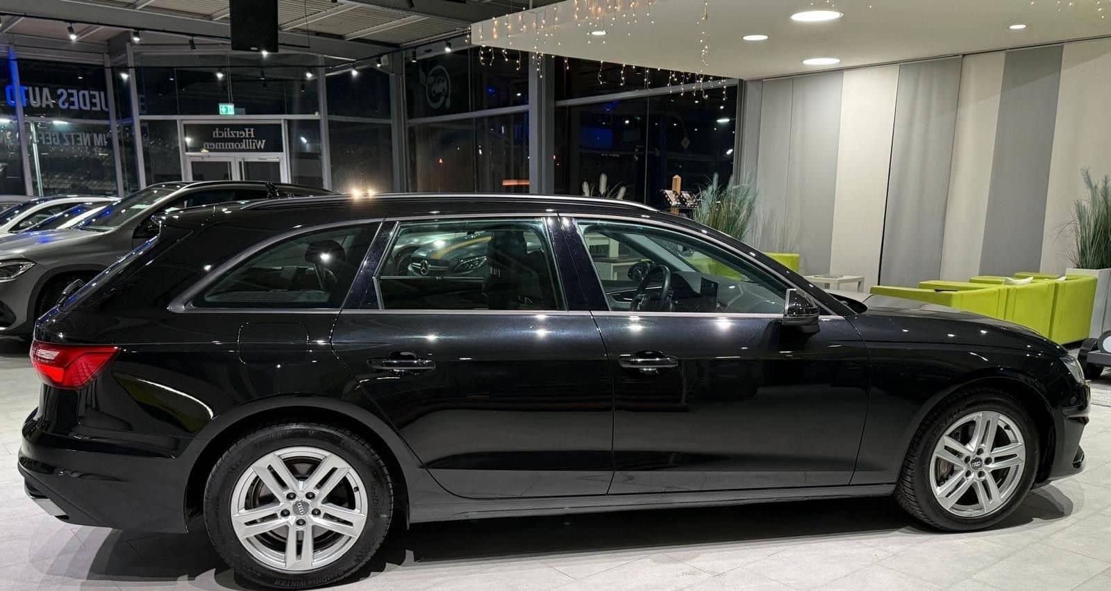 Audi A4 Avant 40 TDI basis*SHZ*RFK*Memory* foto 8