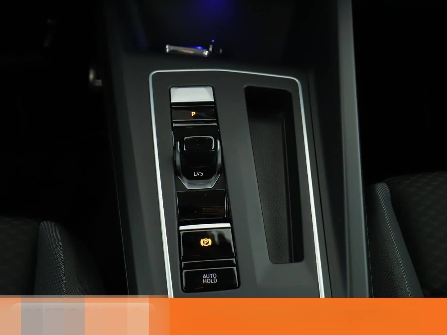 Volkswagen Golf VIII 1.0 eTSI Active Aut.*NAV*ACC*PDC*SHZ* foto 23