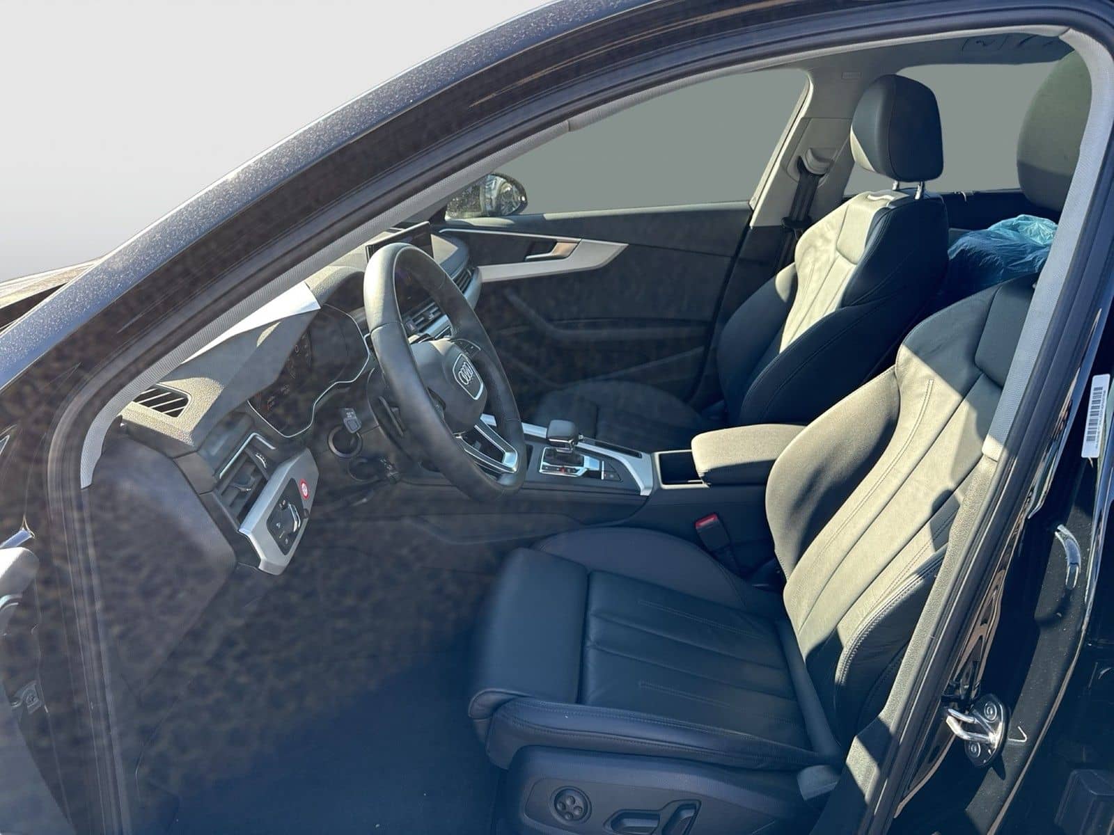 Audi A4 Avant 45 quattro S LINE BLACKPAK PANO CAM ACC foto 12