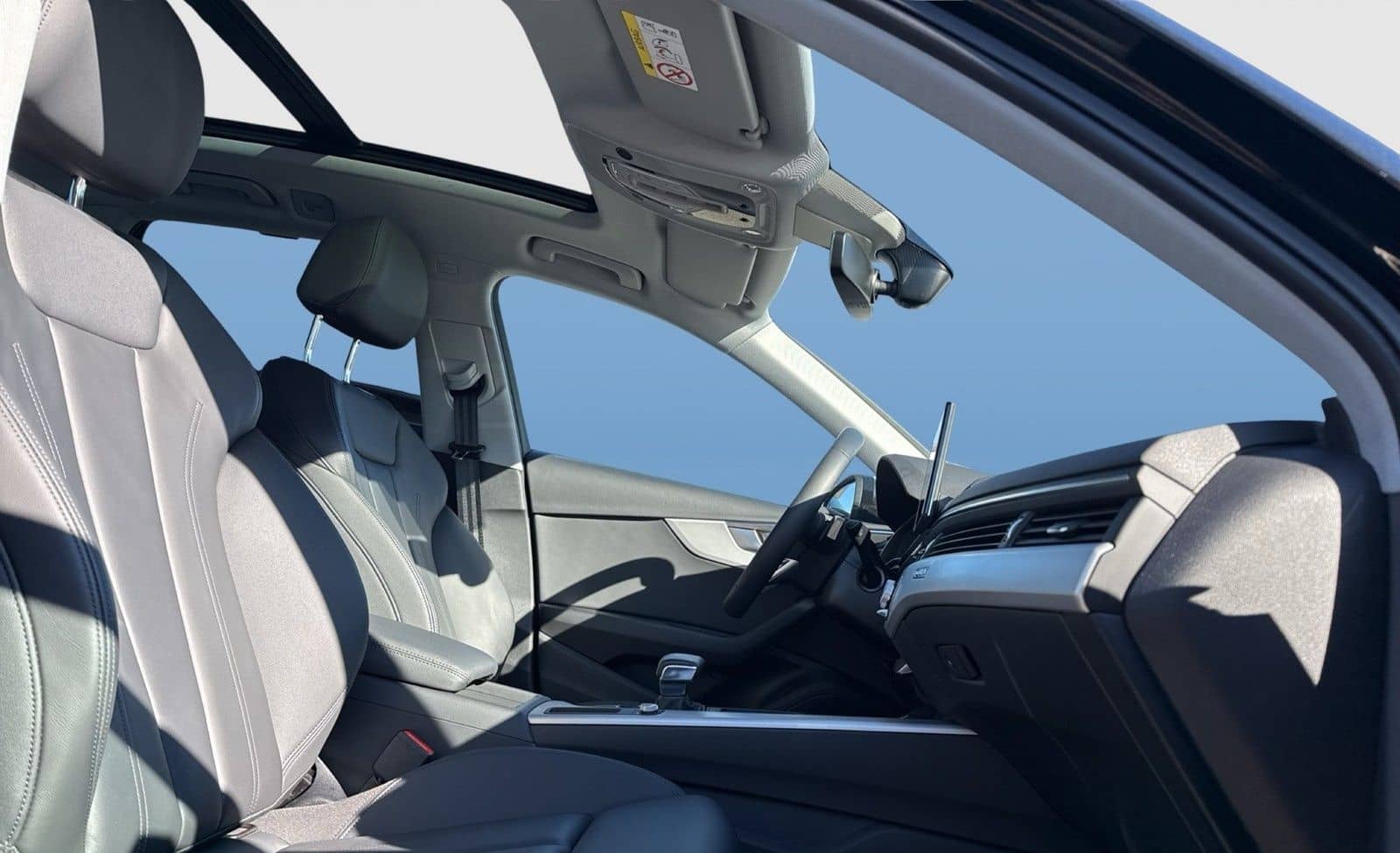 Audi A4 Avant 45 quattro S LINE BLACKPAK PANO CAM ACC foto 13