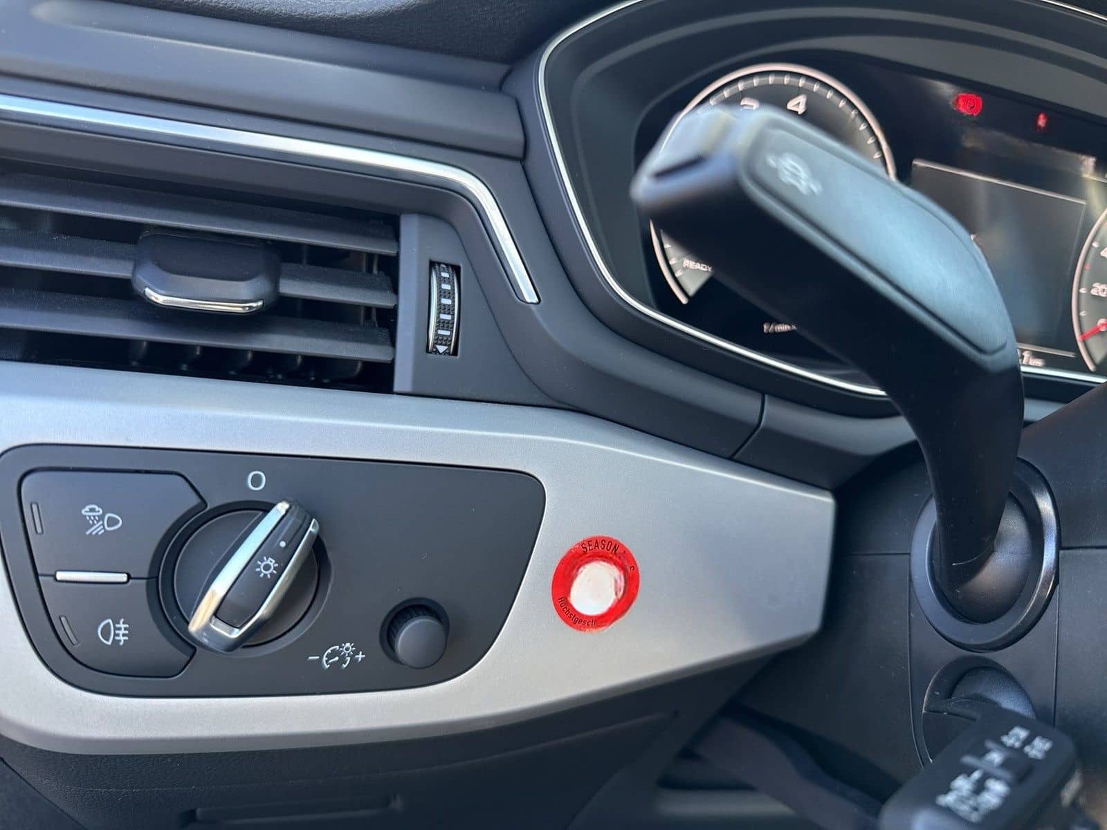 Audi A4 Avant 45 quattro S LINE BLACKPAK PANO CAM ACC foto 21