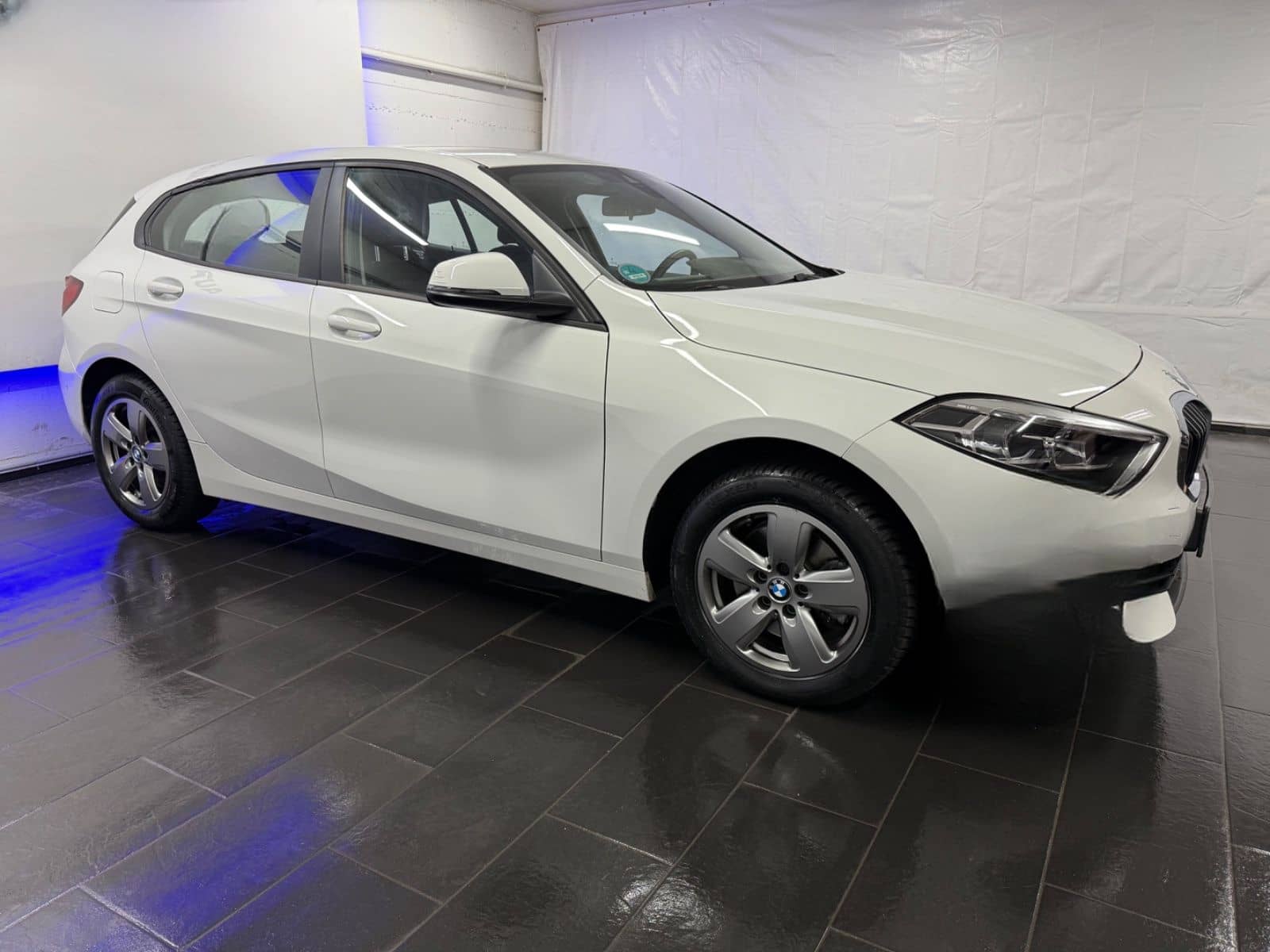 BMW 116d 1HD VRTUAL SPUR 2xPDC LED CAM DAB APPLE AHK foto 5